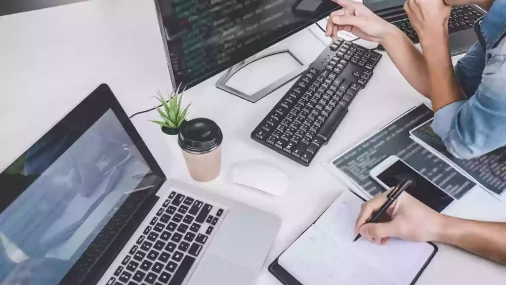 Besyncly web integration web developer